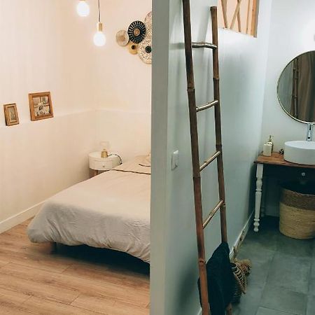 La Suite Angouleme Luaran gambar