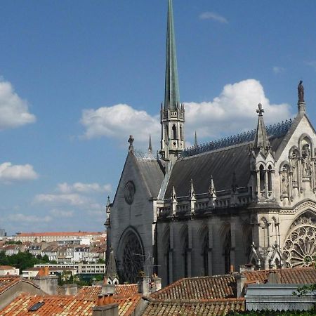La Suite Angouleme Luaran gambar