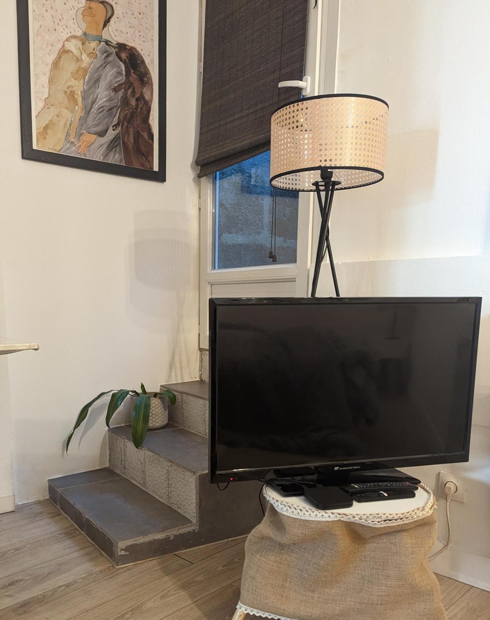 La Suite Angouleme Luaran gambar